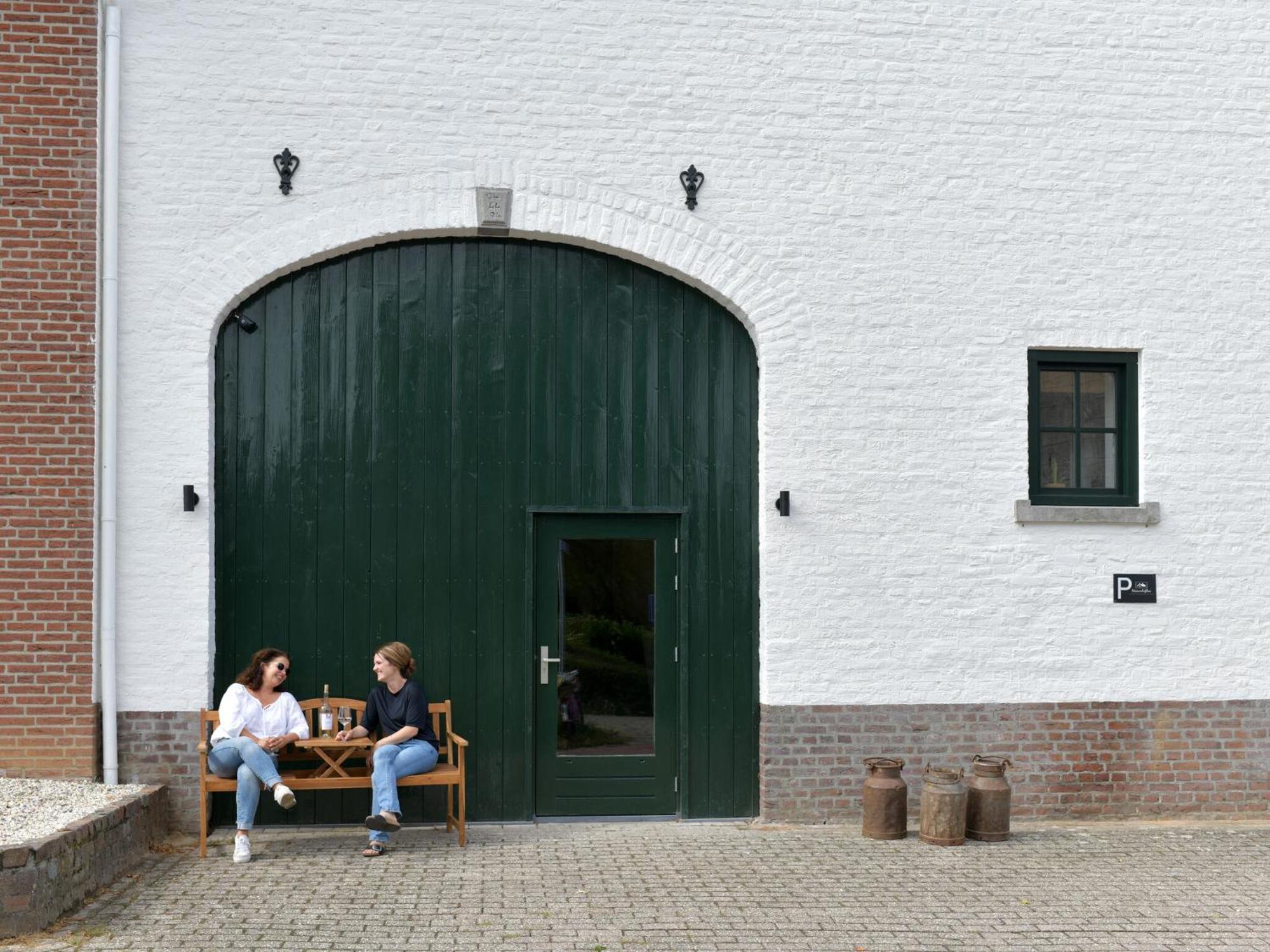 Attractive Farmhouse In South Limburg With Terrace Villa Klimmen ภายนอก รูปภาพ