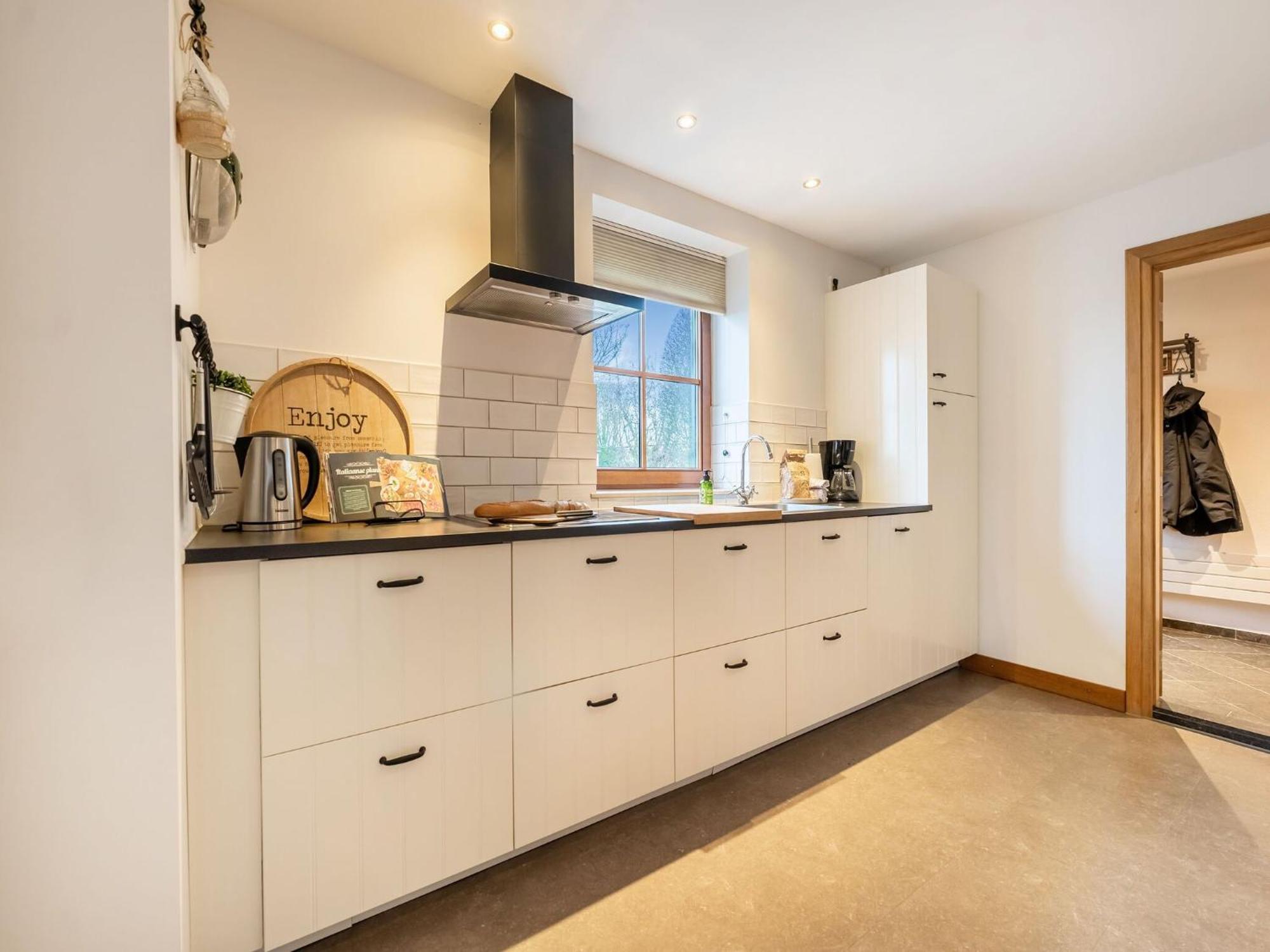 Attractive Farmhouse In South Limburg With Terrace Villa Klimmen ภายนอก รูปภาพ